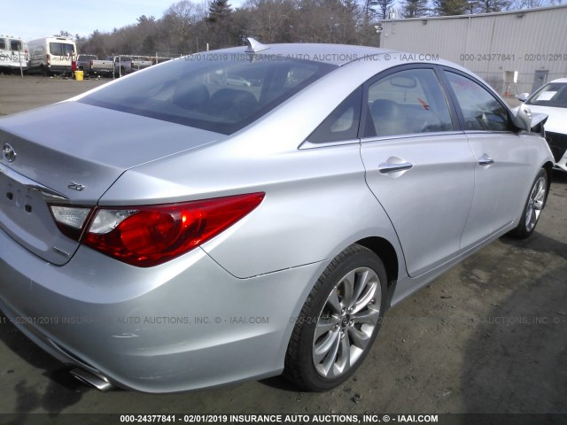 5NPEC4AB9BH202071 - 2011 HYUNDAI SONATA SE/LIMITED SILVER photo 4