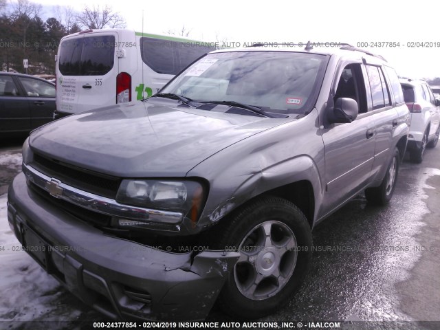 1GNDT13S272306229 - 2007 CHEVROLET TRAILBLAZER LS/LT TAN photo 2