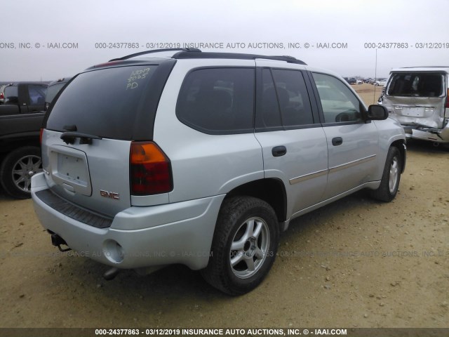 1GKDS13S372178065 - 2007 GMC ENVOY SILVER photo 4