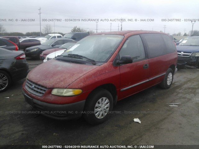 2P4FP25B1WR614979 - 1998 PLYMOUTH VOYAGER RED photo 2