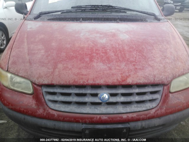 2P4FP25B1WR614979 - 1998 PLYMOUTH VOYAGER RED photo 6