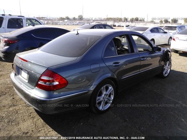 WDBUF56J86A974002 - 2006 MERCEDES-BENZ E 350 GRAY photo 4