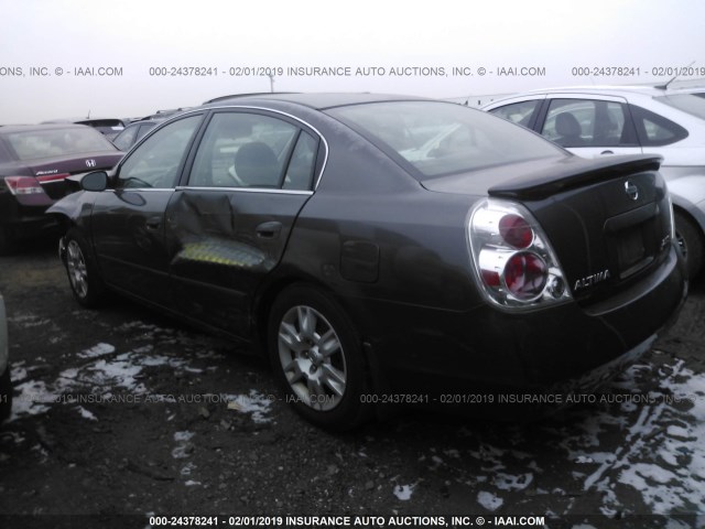 1N4AL11DX5N425485 - 2005 NISSAN ALTIMA S/SL GRAY photo 3