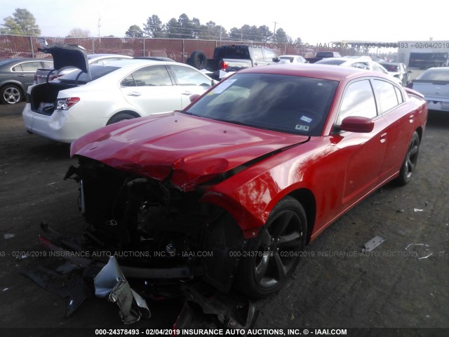 2C3CDXHG2EH339412 - 2014 DODGE CHARGER SXT RED photo 2