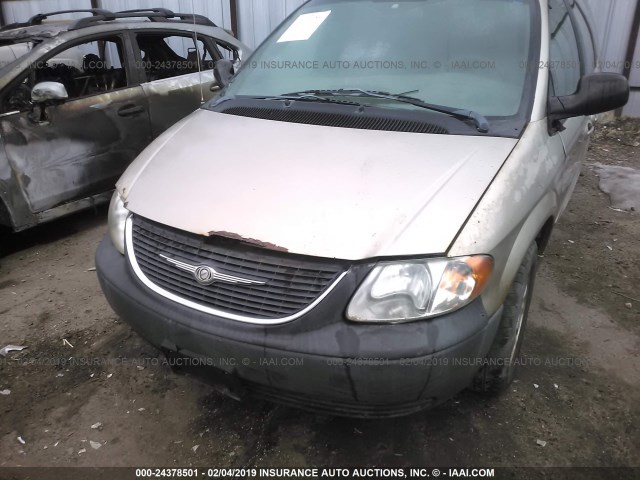 2C8GP74LX3R170740 - 2003 CHRYSLER TOWN & COUNTRY EX GOLD photo 6