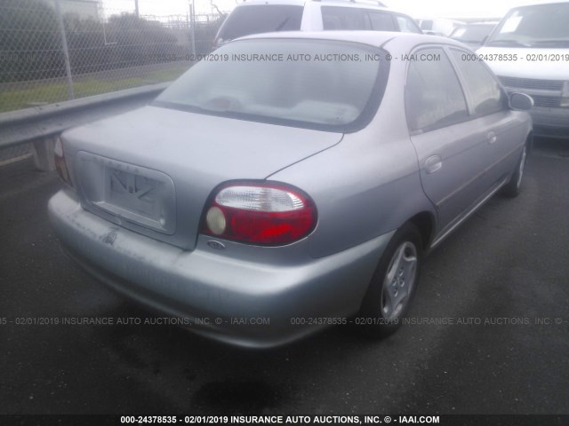 KNAFB121515067257 - 2001 KIA SEPHIA LS SILVER photo 4