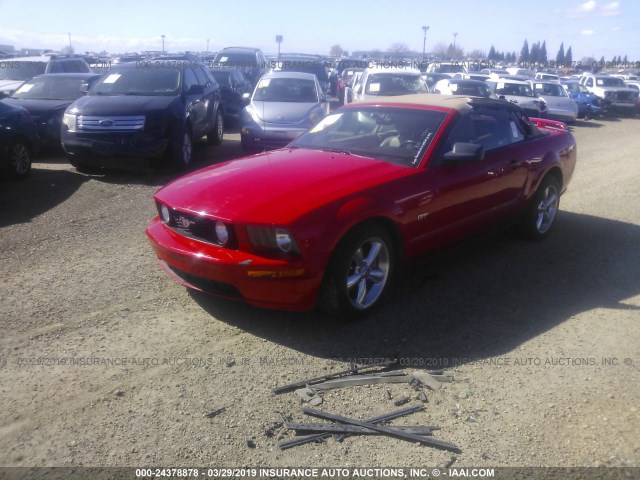 1ZVFT85H075257202 - 2007 FORD MUSTANG GT RED photo 2