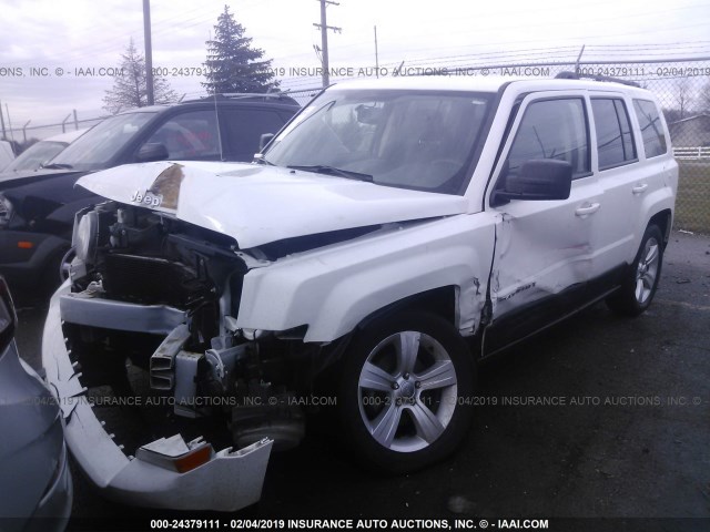 1C4NJPFB4ED868829 - 2014 JEEP PATRIOT LATITUDE WHITE photo 2