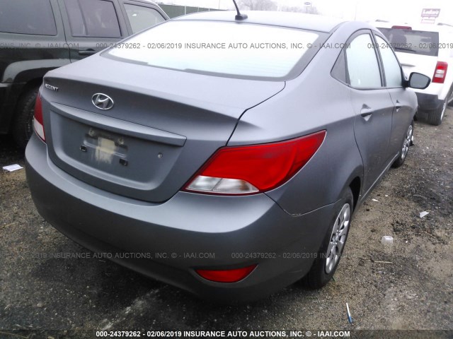 KMHCT4AE5GU086037 - 2016 HYUNDAI ACCENT SE GRAY photo 4