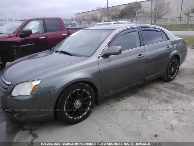 4T1BK36B67U173890 - 2007 TOYOTA AVALON XL/XLS/TOURING/LIMITED GRAY photo 2