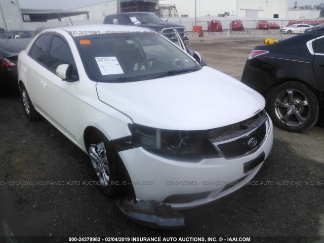 KNAFU4A2XC5598155 - 2012 KIA FORTE EX WHITE photo 1