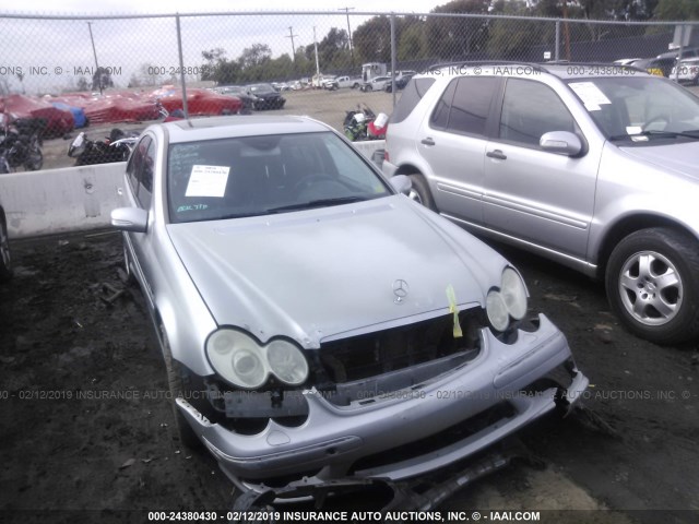 WDBRF76J15F626173 - 2005 MERCEDES-BENZ C 55 AMG SILVER photo 1