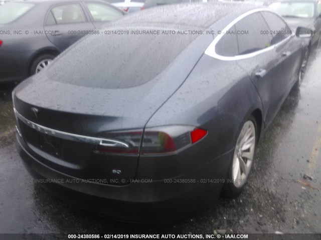 5YJSA1E10GF150859 - 2016 TESLA MODEL S Մոխրագույն լուսանկար 4
