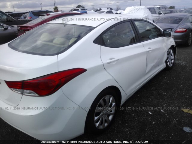 5NPDH4AE2BH029033 - 2011 HYUNDAI ELANTRA GLS/LIMITED WHITE photo 4