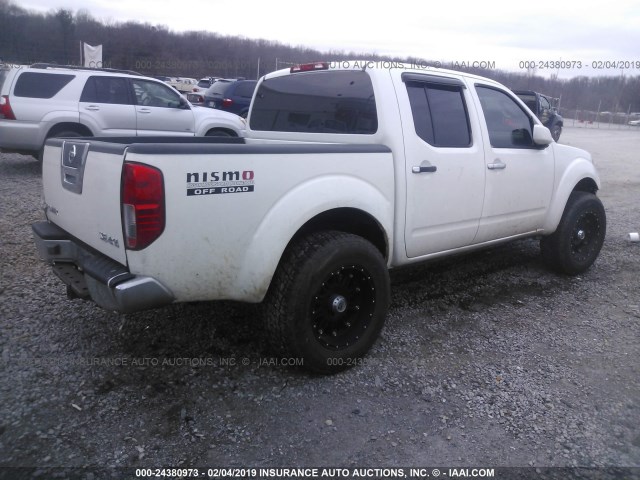 1N6AD07W96C429564 - 2006 NISSAN FRONTIER CREW CAB LE/SE/OFF ROAD WHITE photo 4