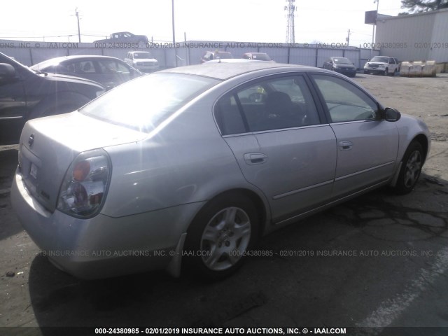 1N4AL11D73C137156 - 2003 NISSAN ALTIMA S/SL SILVER photo 4