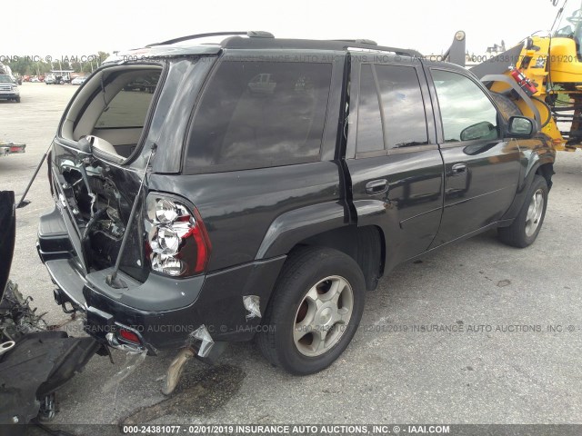 1GNDS13S362352444 - 2006 CHEVROLET TRAILBLAZER LS/LT BLACK photo 4