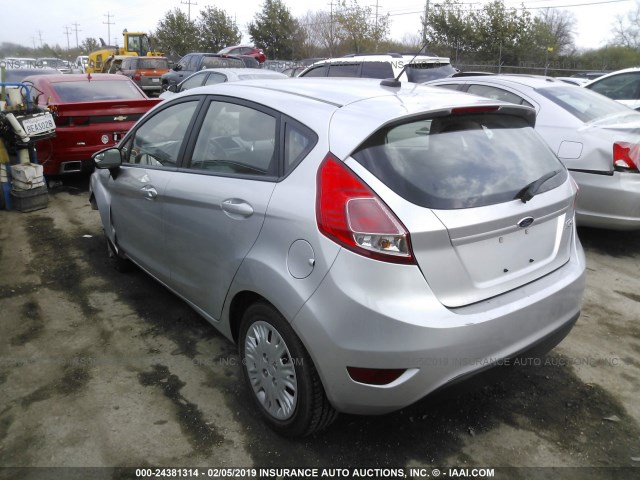 3FADP4TJ6GM167937 - 2016 FORD FIESTA S SILVER photo 3