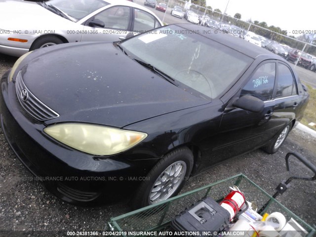 4T1BE32K55U600969 - 2005 TOYOTA CAMRY LE/XLE/SE BLACK photo 2