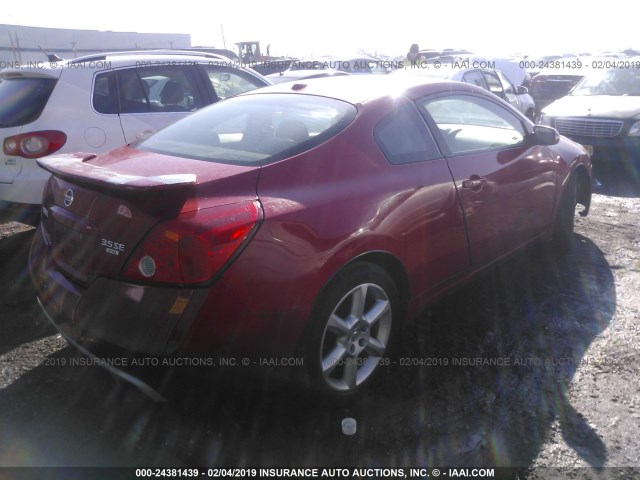 1N4BL24E58C144533 - 2008 NISSAN ALTIMA 3.5SE RED photo 4