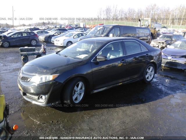 4T1BF1FK0CU093830 - 2012 TOYOTA CAMRY SE/LE/XLE 黑色 照片 2