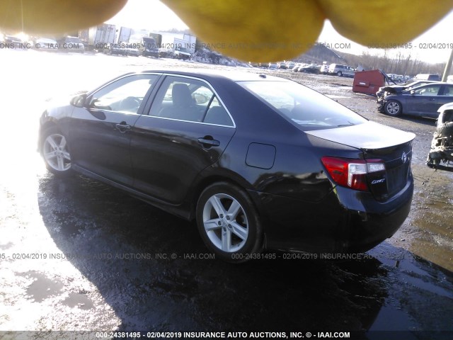 4T1BF1FK0CU093830 - 2012 TOYOTA CAMRY SE/LE/XLE 黑色 照片 3