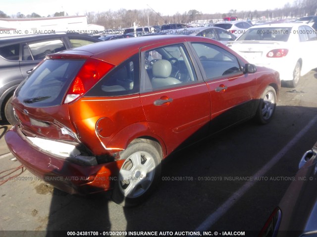 3FAHP37N55R114235 - 2005 FORD FOCUS ZX5 ORANGE photo 4