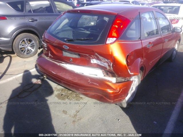 3FAHP37N55R114235 - 2005 FORD FOCUS ZX5 ORANGE photo 6