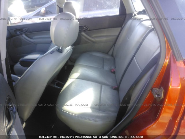 3FAHP37N55R114235 - 2005 FORD FOCUS ZX5 ORANGE photo 8