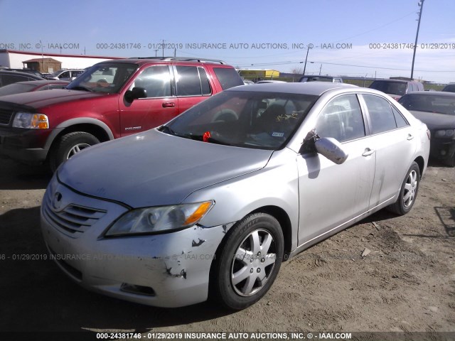 4T1BE46K57U581262 - 2007 TOYOTA CAMRY NEW GENERAT CE/LE/XLE/SE SILVER photo 2