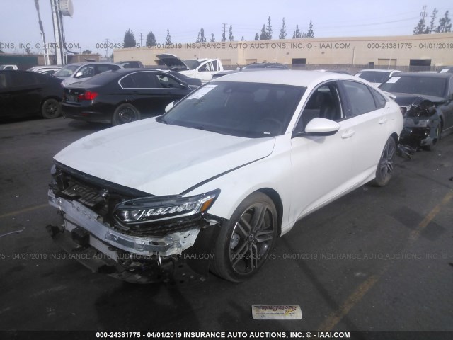 1HGCV1F31JA249930 - 2018 HONDA ACCORD SPORT WHITE photo 2