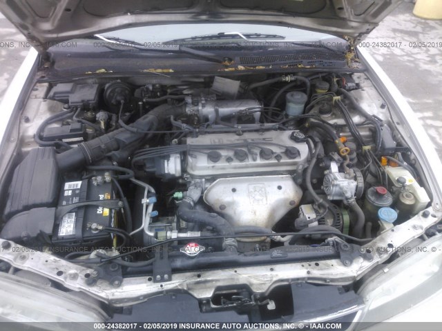 1HGCD5560TA177644 - 1996 HONDA ACCORD BEIGE photo 10