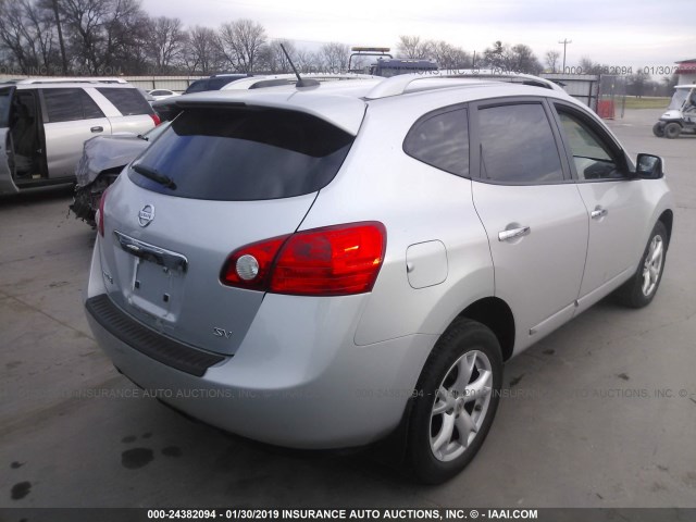 JN8AS5MT0BW575302 - 2011 NISSAN ROGUE S/SV/KROM SILVER photo 4