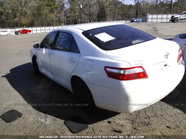 4T1BE46K09U841098 - 2009 TOYOTA CAMRY SE/LE/XLE WHITE photo 3