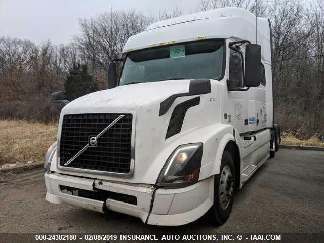 4V4NC9EH8CN552289 - 2012 VOLVO VN Unknown photo 1