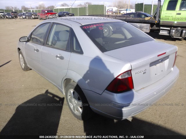 1FAHP34N57W166226 - 2007 FORD FOCUS ZX4/S/SE/SES SILVER photo 3