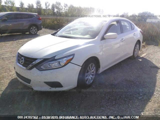 1N4AL3AP7HN348522 - 2017 NISSAN ALTIMA 2.5/S/SV/SL/SR WHITE photo 2