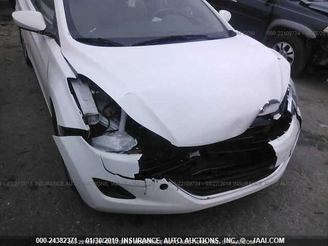 5NPDH4AE7DH201401 - 2013 HYUNDAI ELANTRA GLS/LIMITED WHITE photo 6