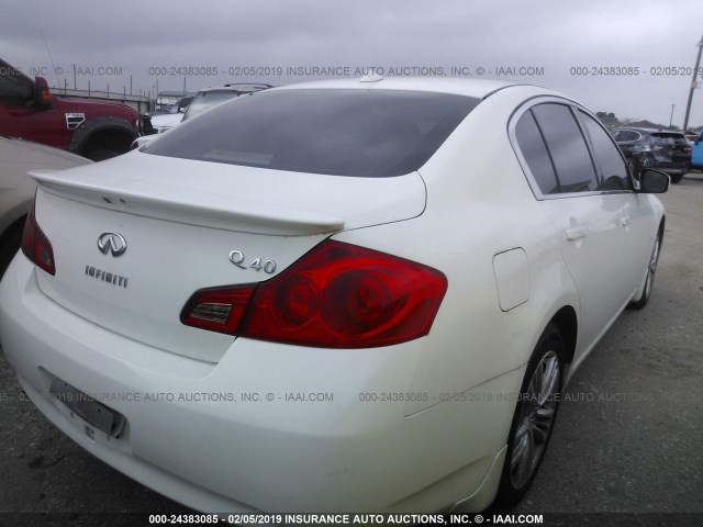 JN1CV6AP2FM502901 - 2015 INFINITI Q40 WHITE photo 4