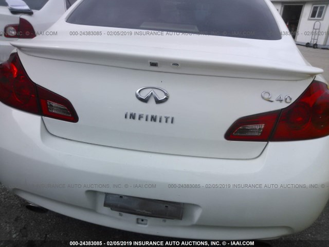 JN1CV6AP2FM502901 - 2015 INFINITI Q40 WHITE photo 6