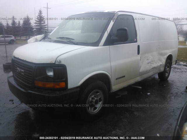 1GTGG25V351200835 - 2005 GMC SAVANA G2500 WHITE photo 2