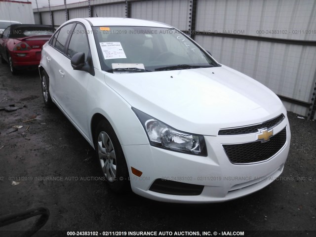 1G1PA5SH1D7267486 - 2013 CHEVROLET CRUZE LS WHITE photo 1