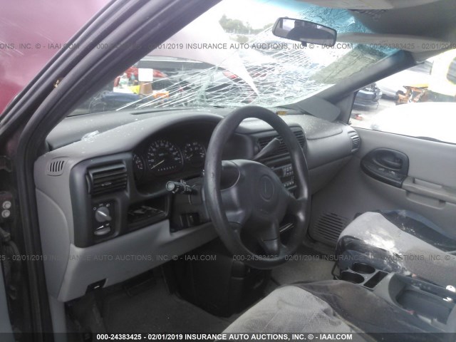 1GMDU03E63D260201 - 2003 PONTIAC MONTANA BURGUNDY photo 5