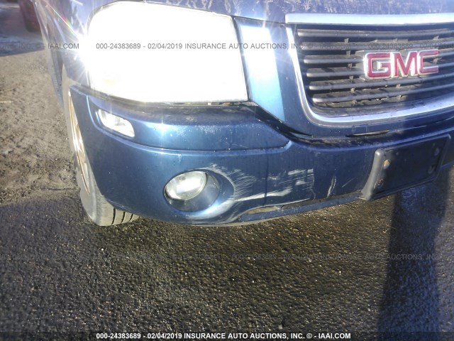 1GKDT13S832408092 - 2003 GMC ENVOY BLUE photo 6