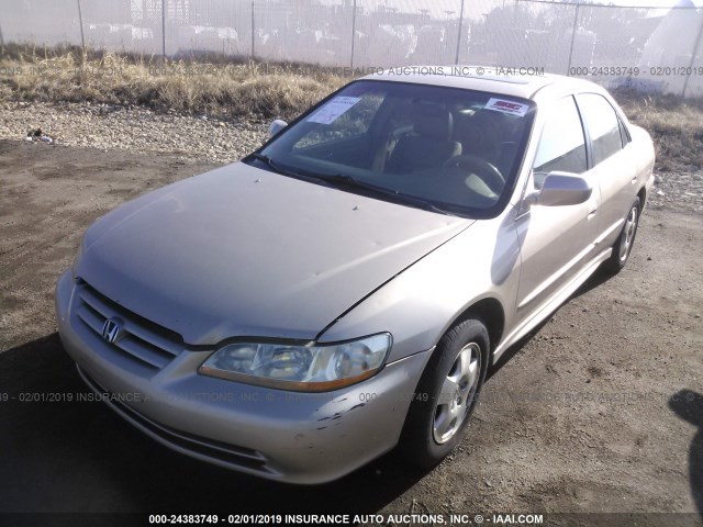 1HGCG16512A051474 - 2002 HONDA ACCORD EX GOLD photo 2