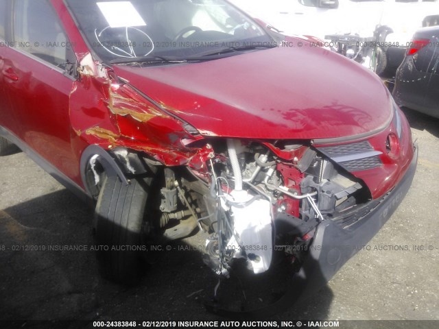 2T3WFREV1FW215182 - 2015 TOYOTA RAV4 XLE წითელი ფოტო 6