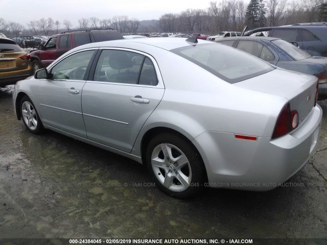 1G1ZB5E09CF204605 - 2012 CHEVROLET MALIBU LS 银色 照片 3
