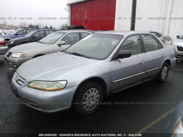 1HGCF86641A042156 - 2001 HONDA ACCORD VALUE SILVER photo 2