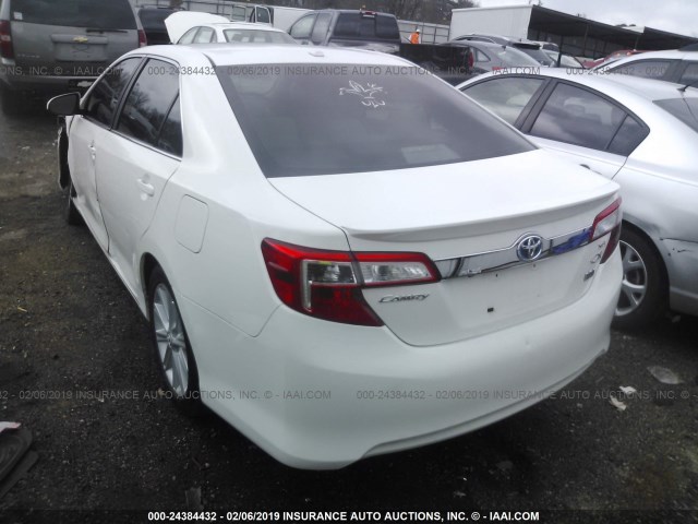 4T1BD1FK3CU037192 - 2012 TOYOTA CAMRY HYBRID/LE/XLE 白色 照片 3