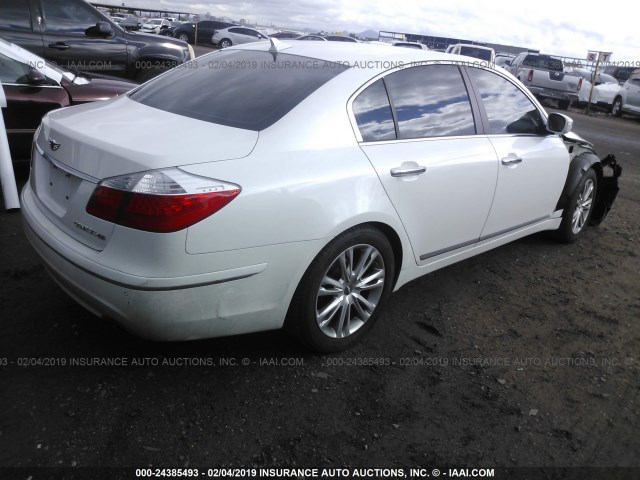 KMHGC4DFXBU125266 - 2011 HYUNDAI GENESIS 4.6L WHITE photo 4